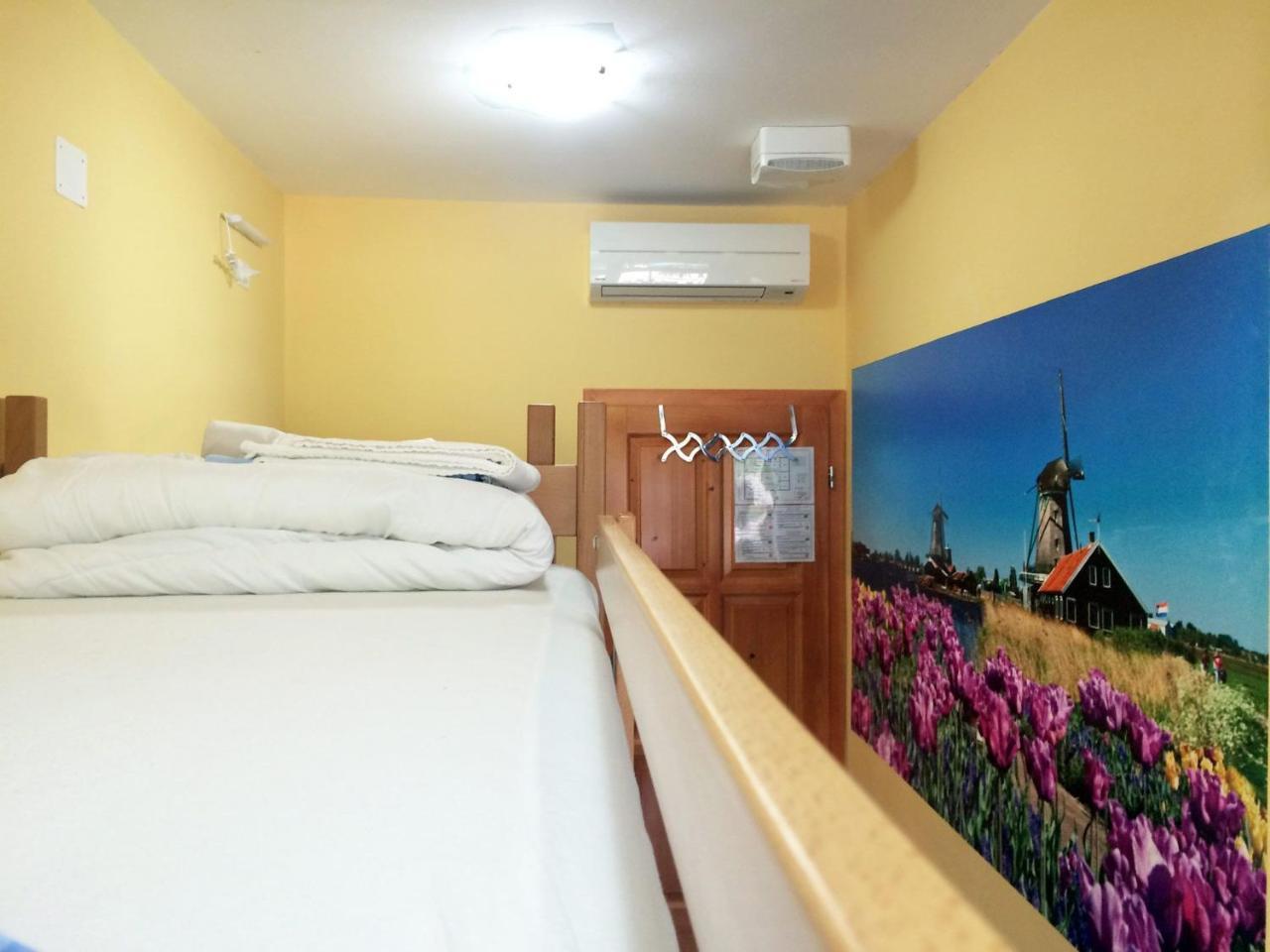 Europa Hostel ポルトローシュ エクステリア 写真