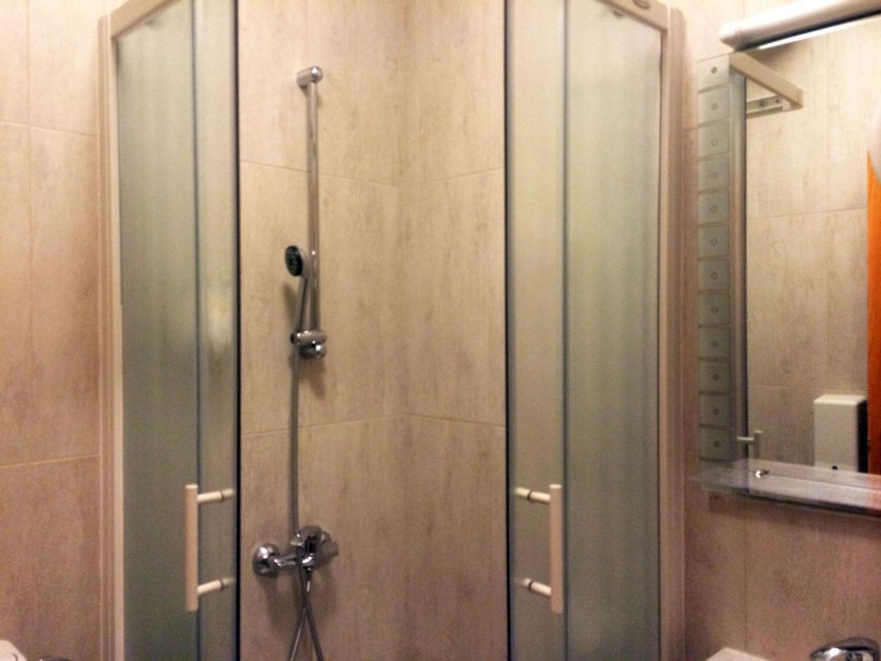 Europa Hostel ポルトローシュ エクステリア 写真